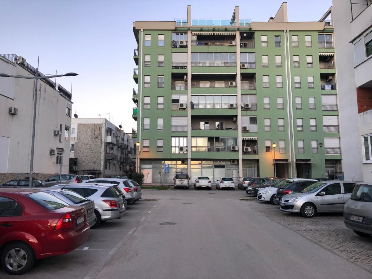 Apartment Center Adria Бар Екстер'єр фото