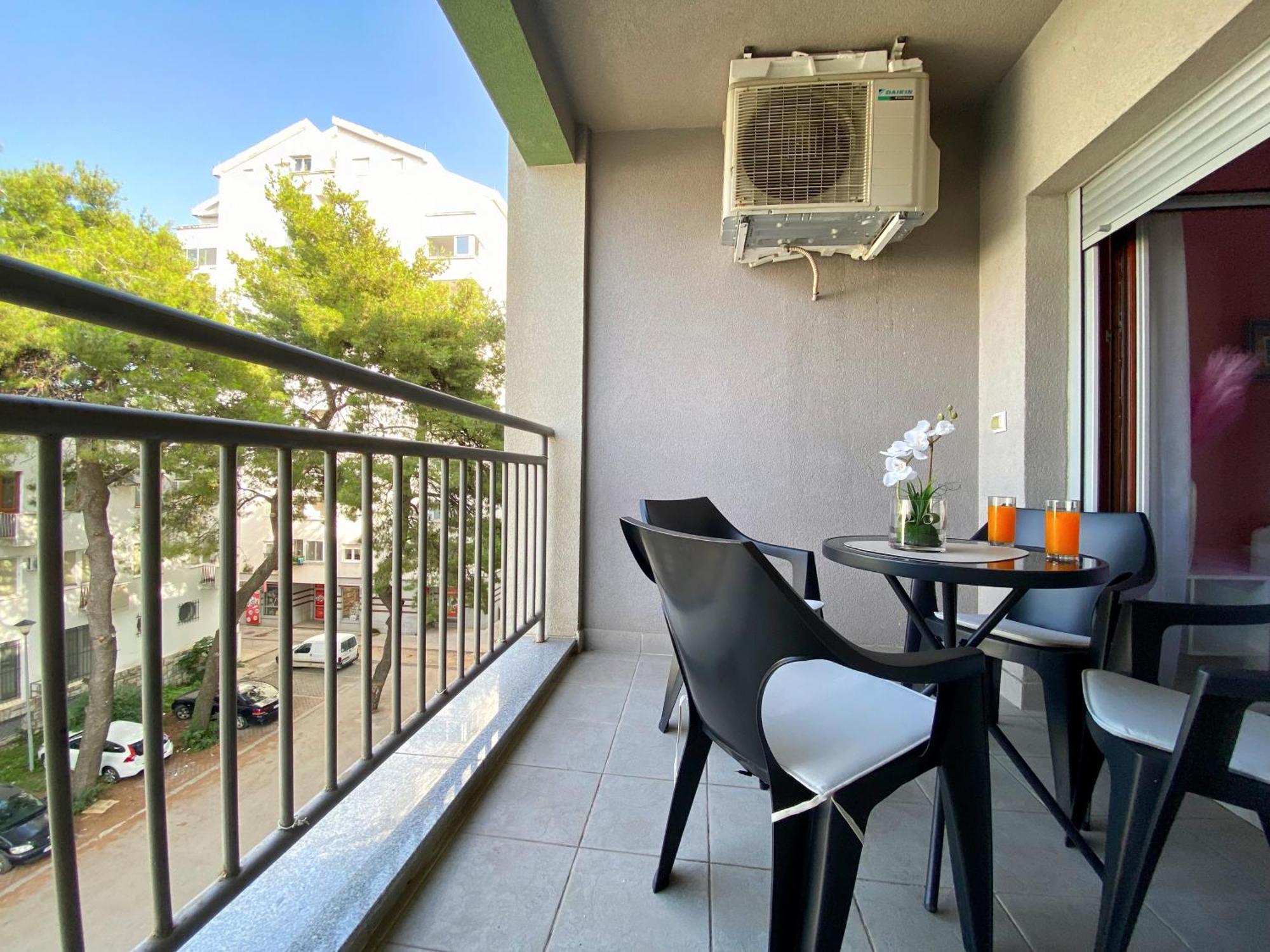Apartment Center Adria Бар Екстер'єр фото